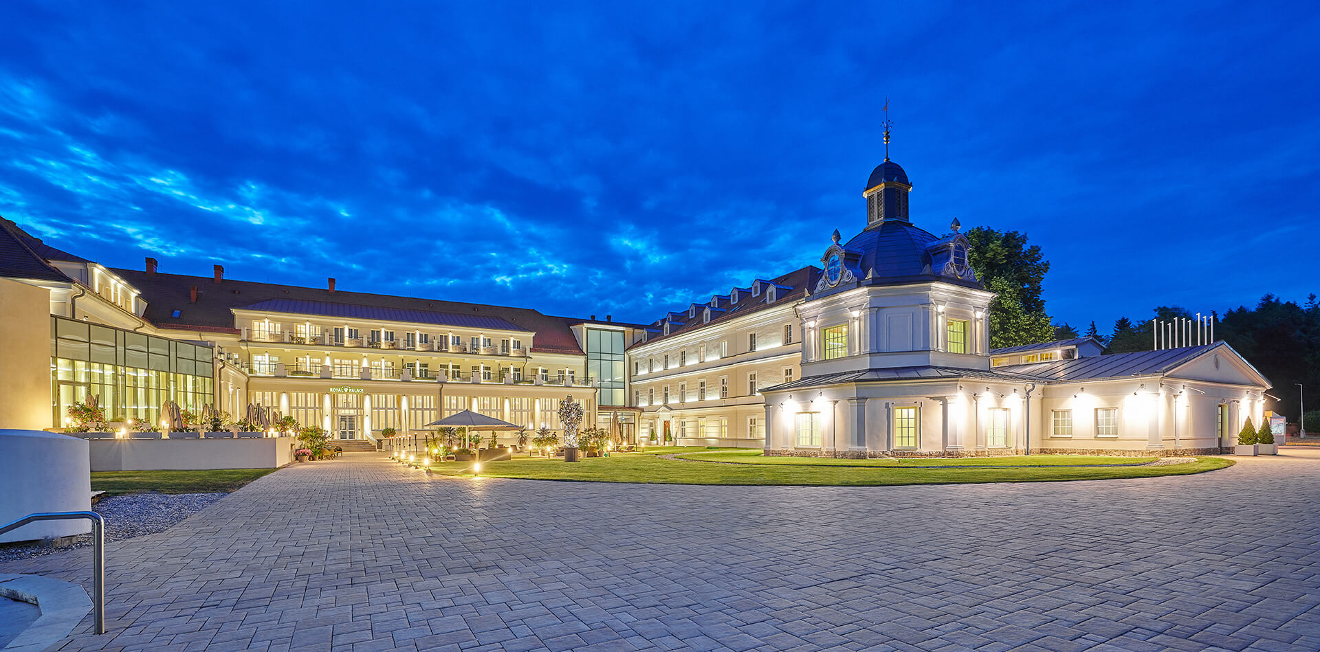 Royal Palace – hotelová prevádzka